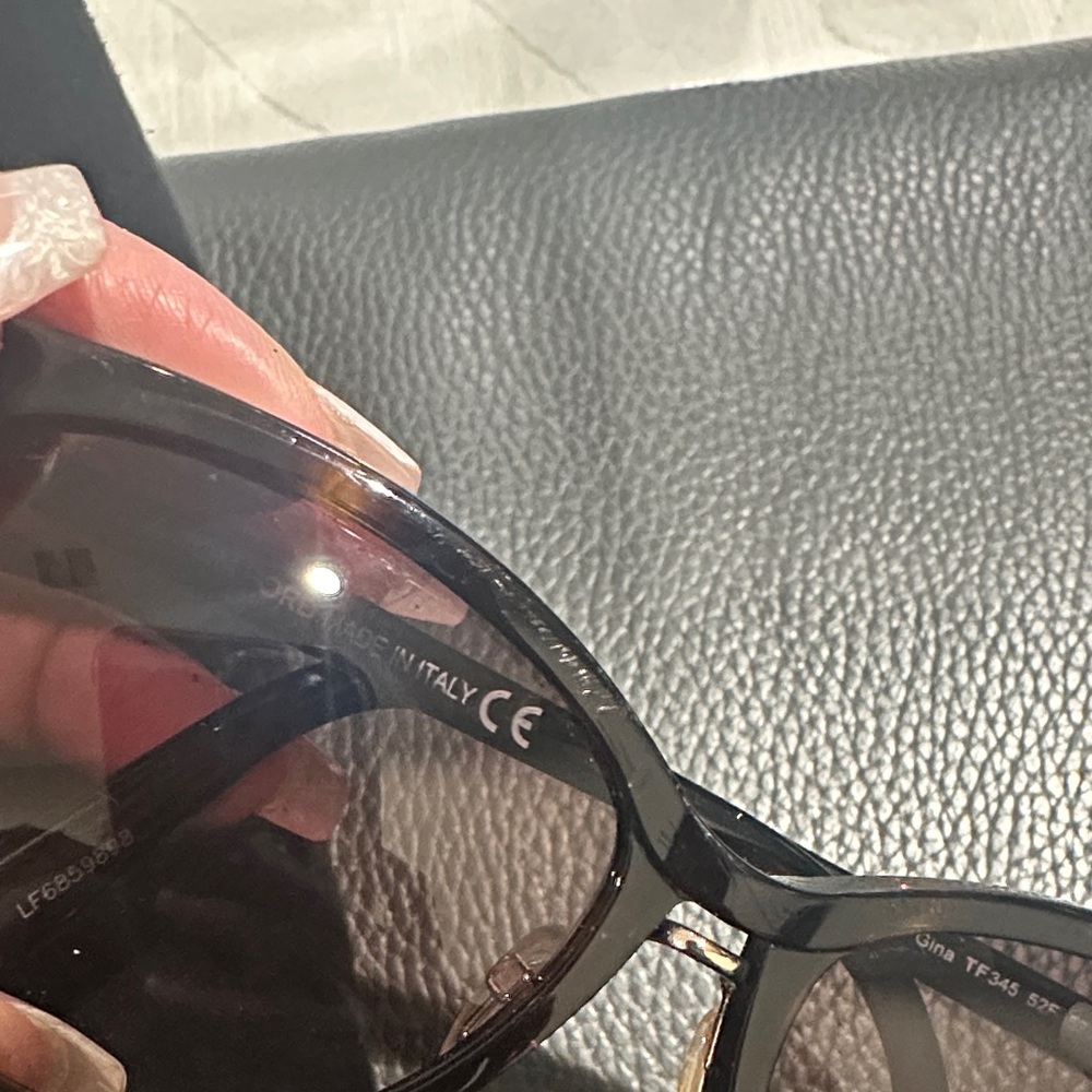Tom Ford sunglasses - Picture 9 of 10